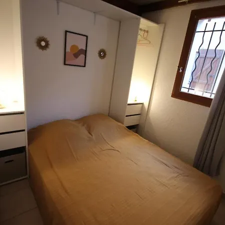 Maison De Vacances, 4 A 5 Couchages, Cuisine Sejour Climatise Dans Avec Piscine, Les Jardins De Portiragnes, 500m De La Mer, Lrjp31 Villa Portiragnes