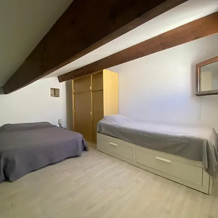 Maison De Vacances, 4 A 5 Couchages, Cuisine Sejour Climatise Dans Avec Piscine, Les Jardins De Portiragnes, 500m De La Mer, Lrjp31 Villa *