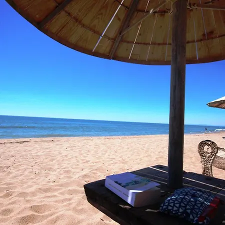Maison De Vacances, 4 A 5 Couchages, Cuisine Sejour Climatise Dans Avec Piscine, Les Jardins De Portiragnes, 500m De La Mer, Lrjp31 * Portiragnes